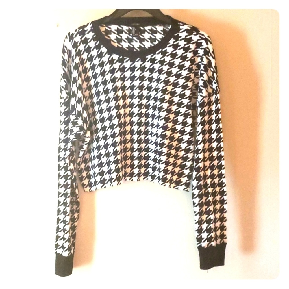 Black and White, pattern designed, Crop Top